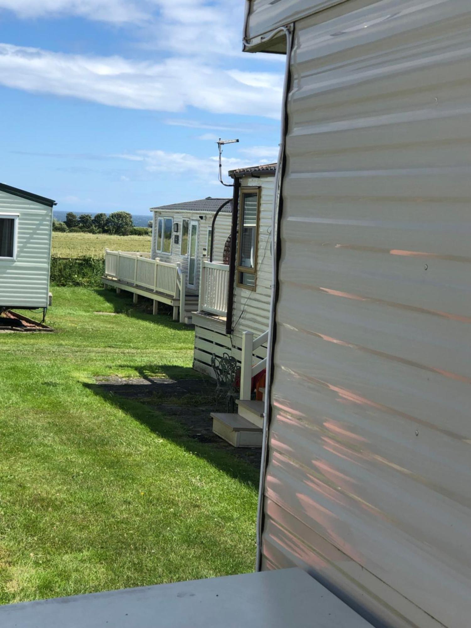 Jules Holiday Caravan Hotel Hartley Bagian luar foto